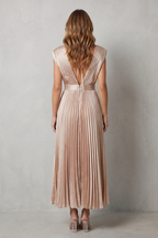 Veloria | Women's Flowing Pleated Elegance Midi Dress