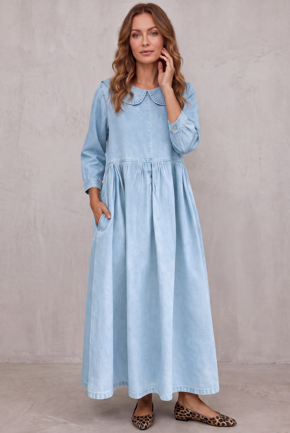 Collared Denim Dress with a Straight Cut
